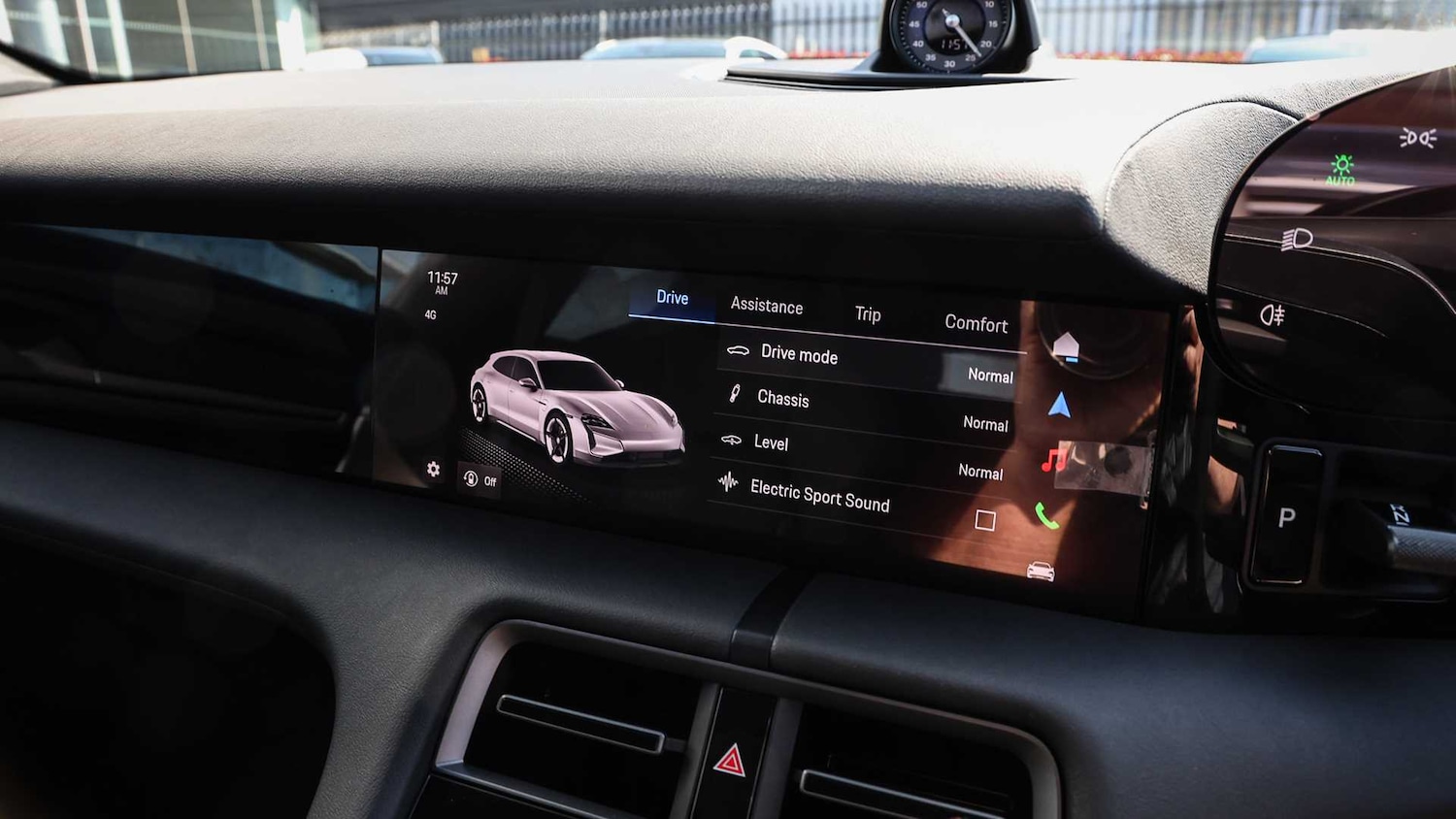 Used Porsche Taycan 2024 for sale - 76691991: Photo 23