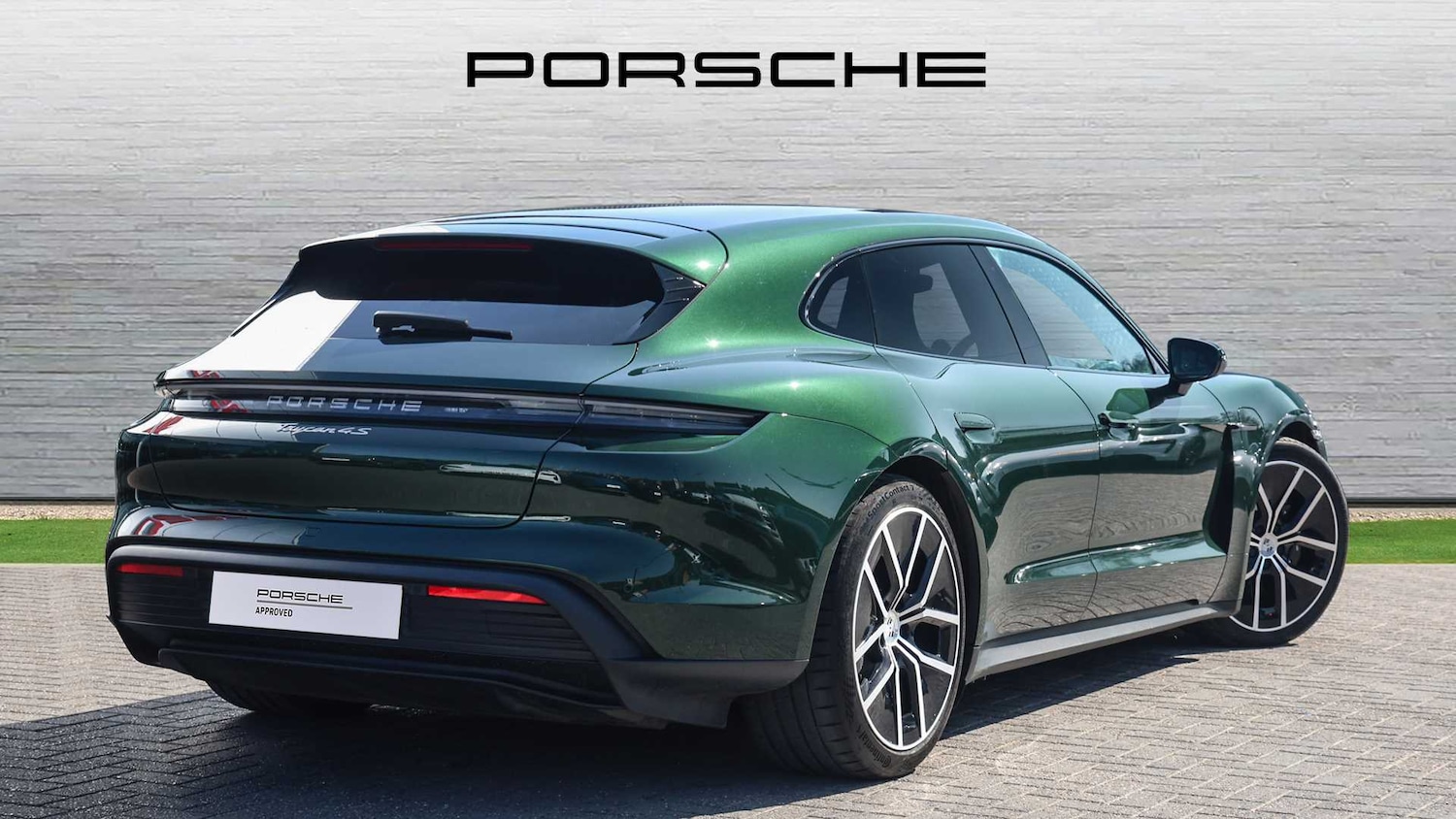 Used Porsche Taycan 2024 for sale - 76691991: Photo 3