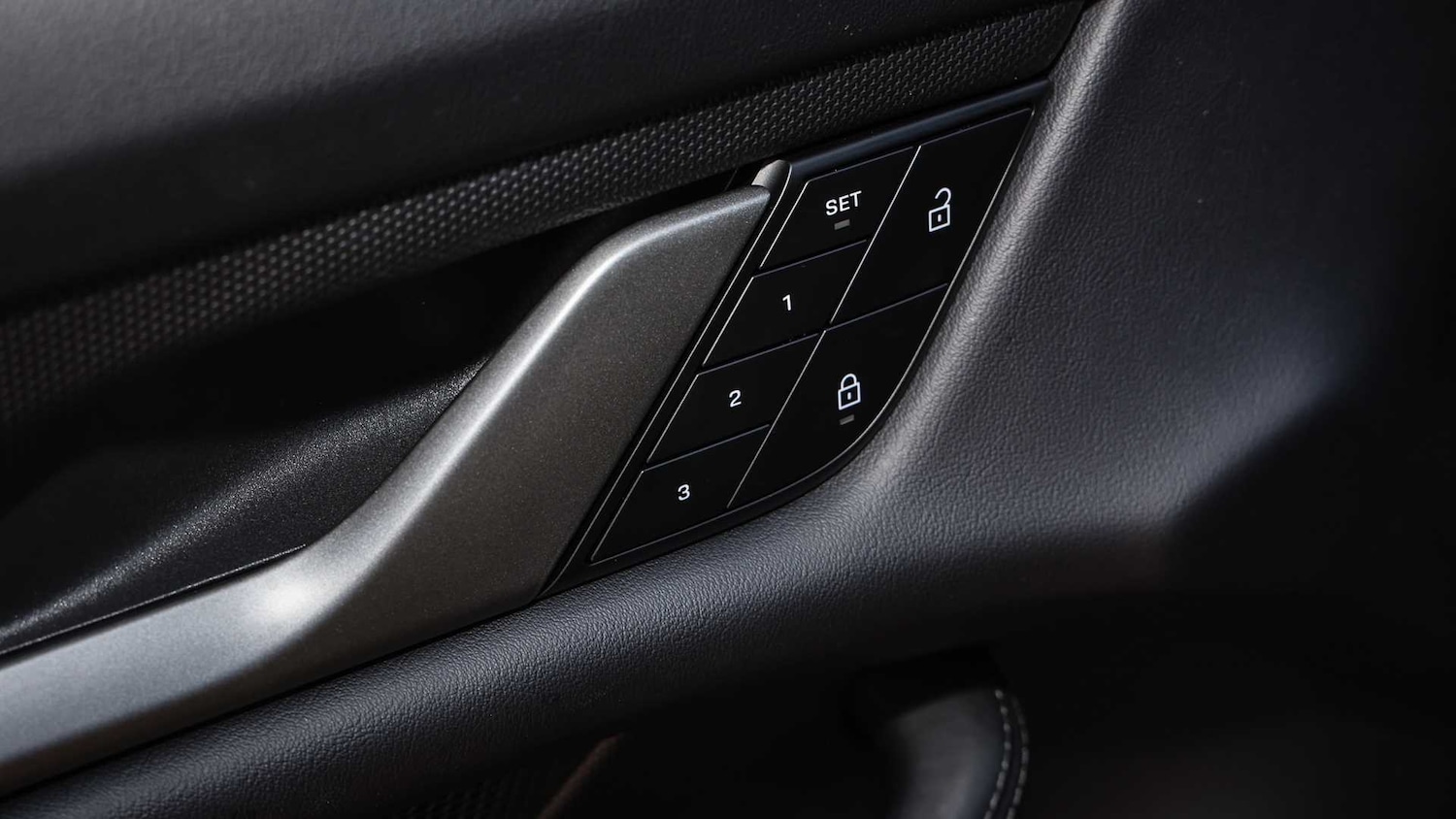 Used Porsche Taycan 2024 for sale - 76691991: Photo 30