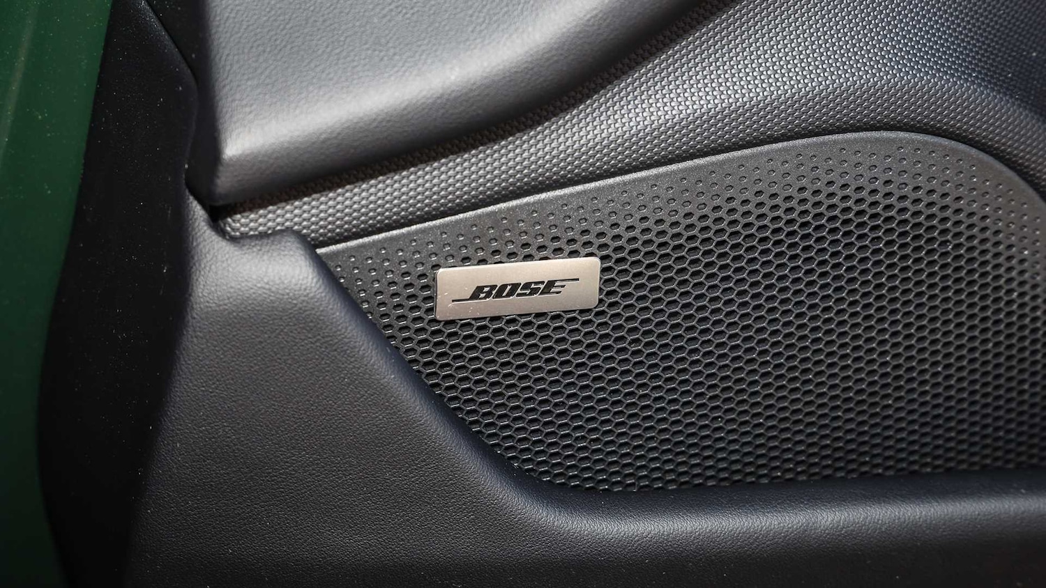 Used Porsche Taycan 2024 for sale - 76691991: Photo 32