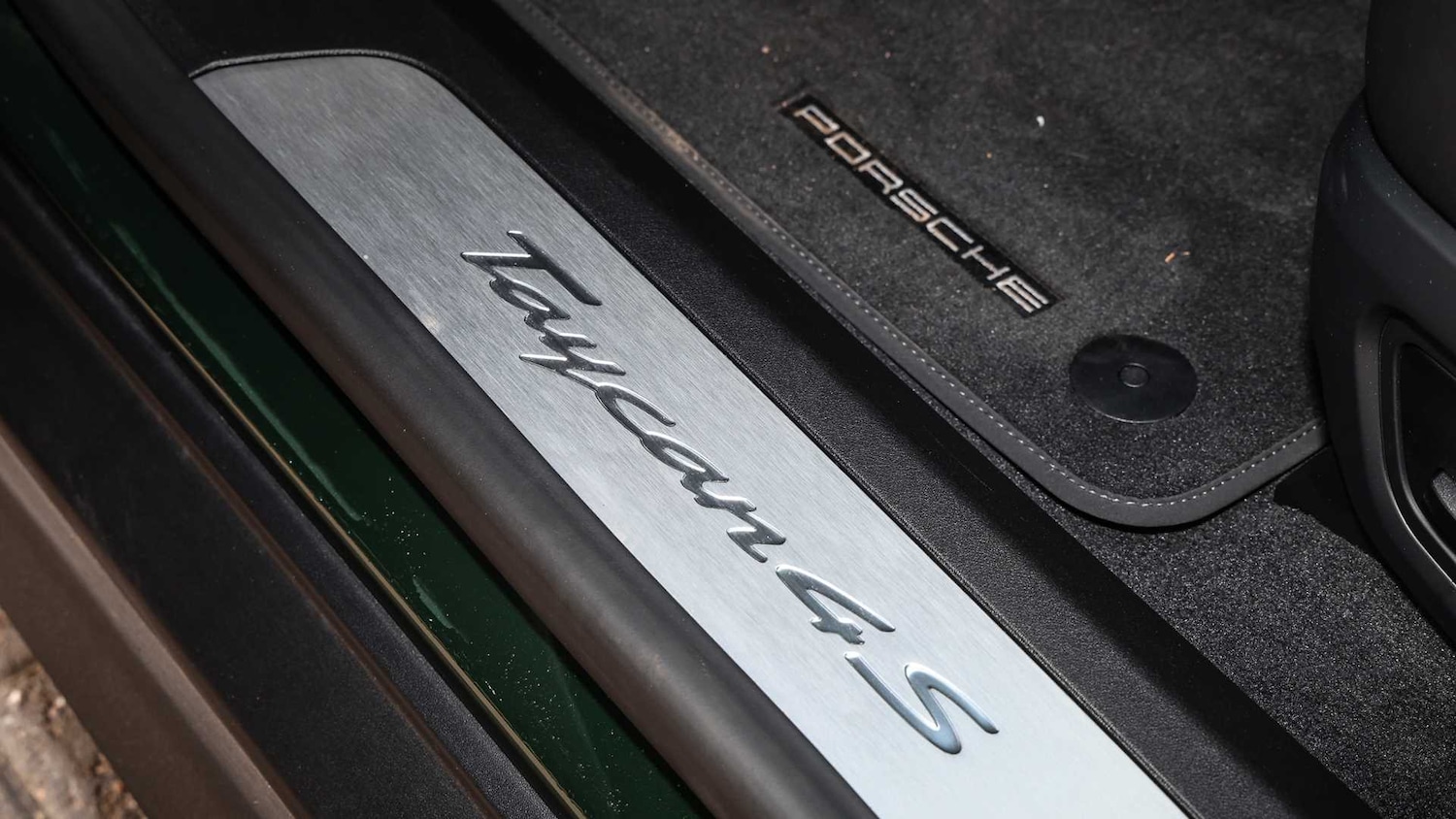 Used Porsche Taycan 2024 for sale - 76691991: Photo 34