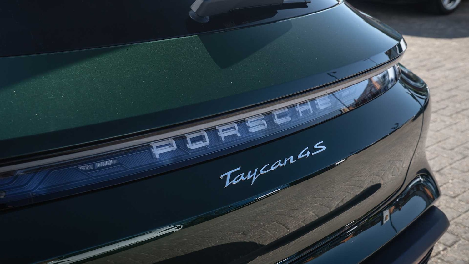 Used Porsche Taycan 2024 for sale - 76691991: Photo 35