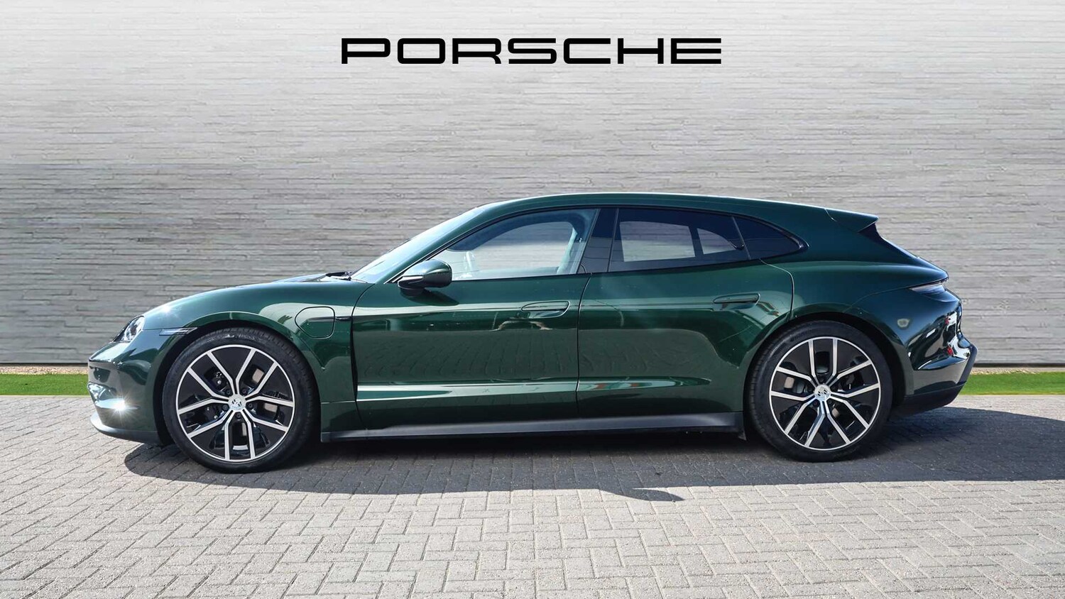 Used Porsche Taycan 2024 for sale - 76691991: Photo 8