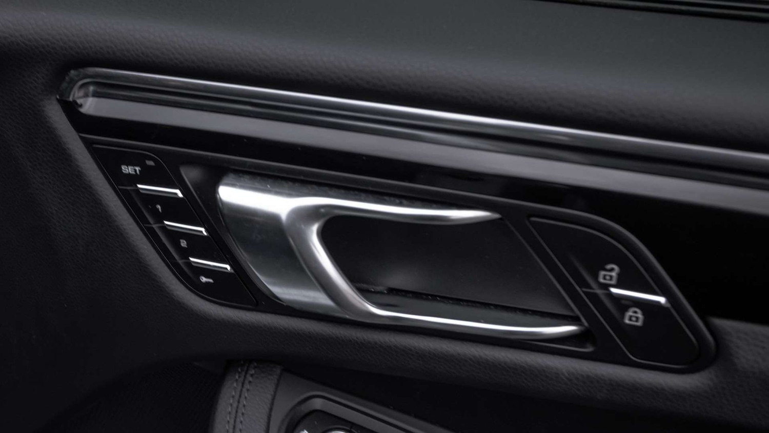 Used Porsche Macan 2025 for sale - 77913784: Photo 25