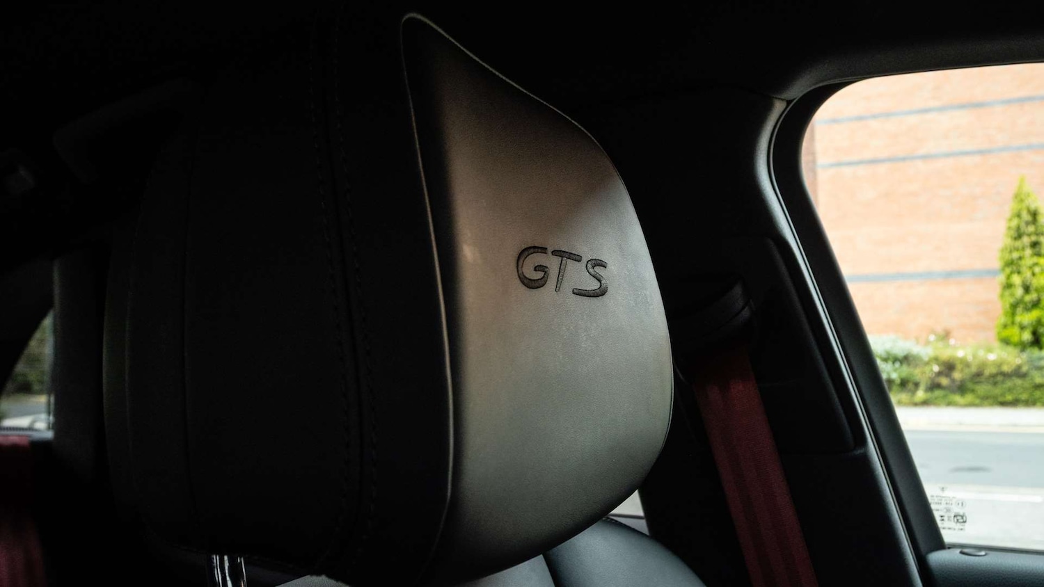 Used Porsche Macan 2024 for sale - 76774273: Photo 17