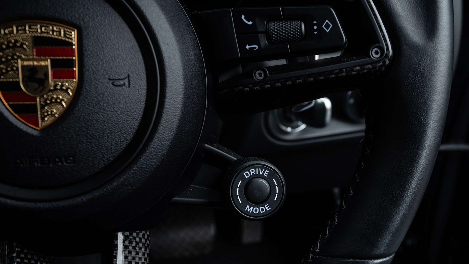 Used Porsche Macan 2024 for sale - 76774273: Photo 24