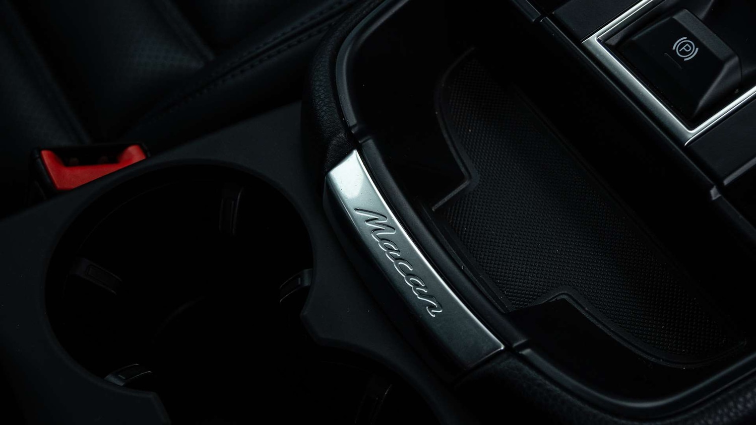 Used Porsche Macan 2024 for sale - 76774273: Photo 31