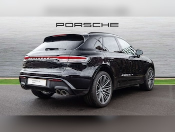 Used Porsche Macan 2023 for sale - 77913642: Photo