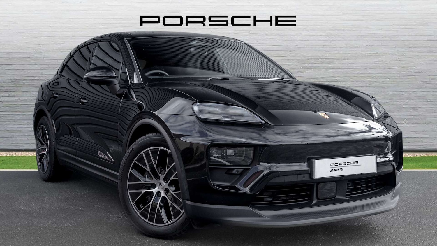 Used Porsche Macan 2025 for sale - 76191851: Photo 1