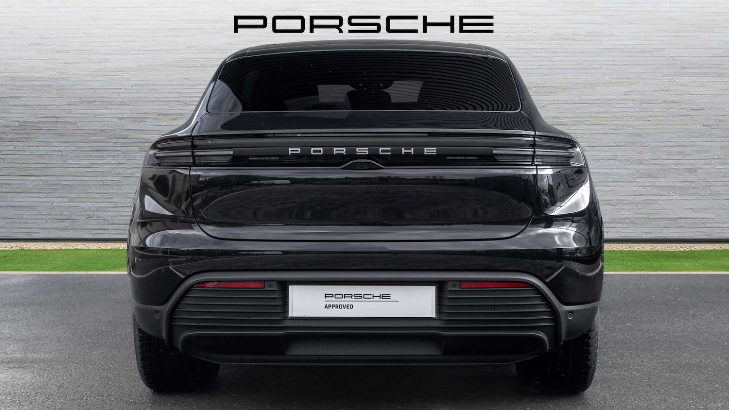 Used Porsche Macan 2025 for sale - 76191851: Photo 10