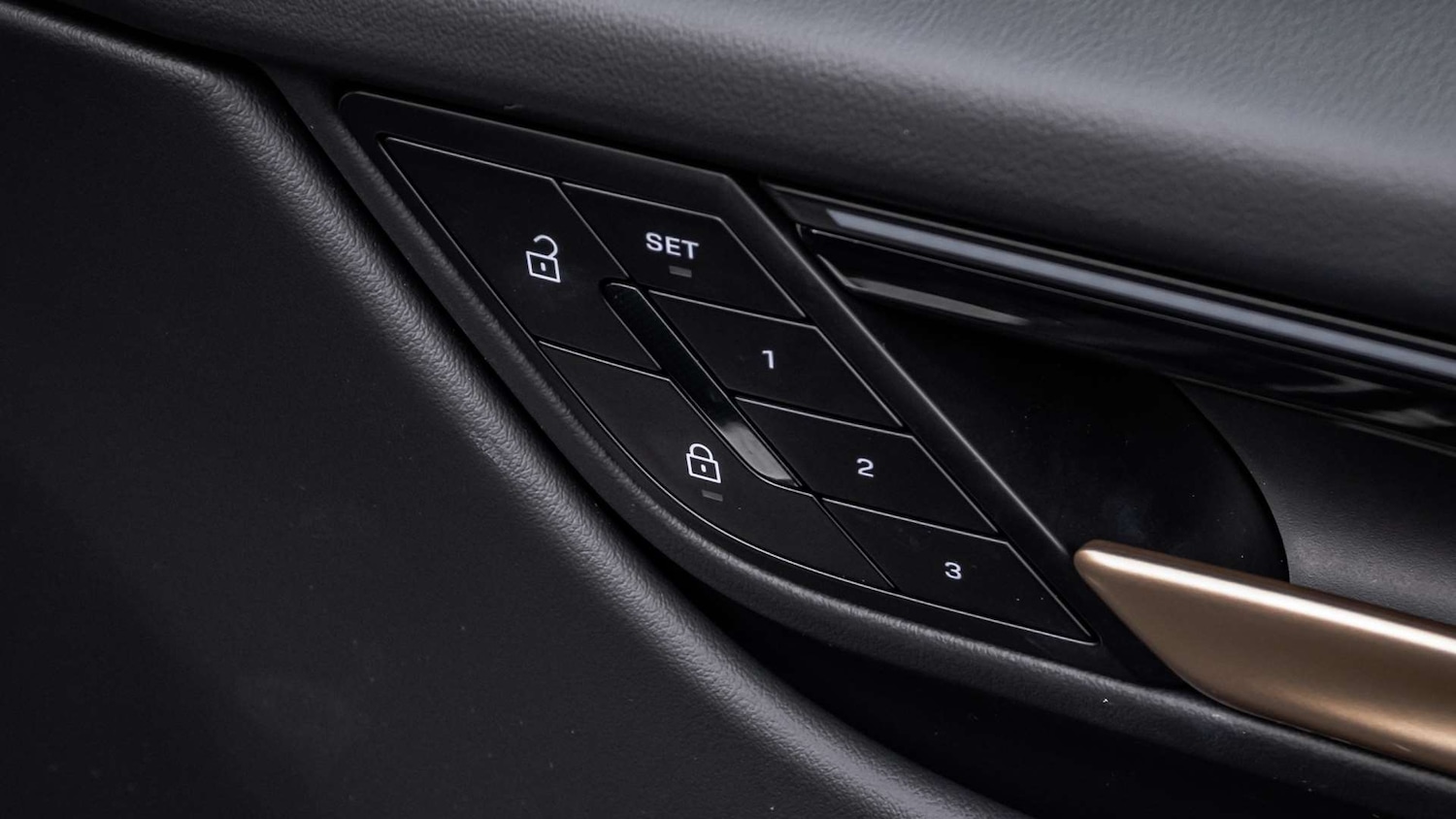 Used Porsche Macan 2025 for sale - 76191851: Photo 30