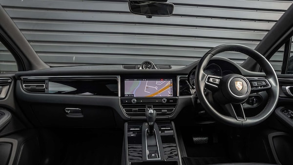 Used Porsche Macan 2022 for sale - 76205137: Photo 11