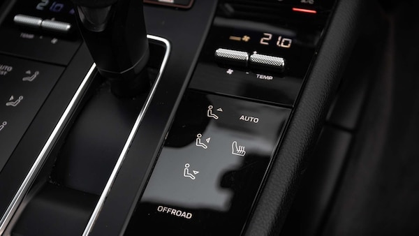 Used Porsche Macan 2022 for sale - 76205137: Photo 21