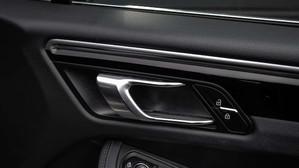 Used Porsche Macan 2022 for sale - 76205137: Photo 24