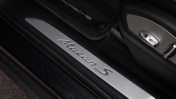 Used Porsche Macan 2022 for sale - 76205137: Photo 29