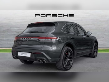 Used Porsche Macan 2022 for sale - 76205137: Photo 3