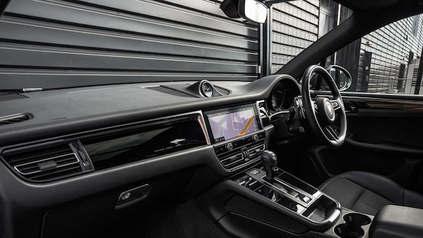 Used Porsche Macan 2022 for sale - 76205137: Photo 5