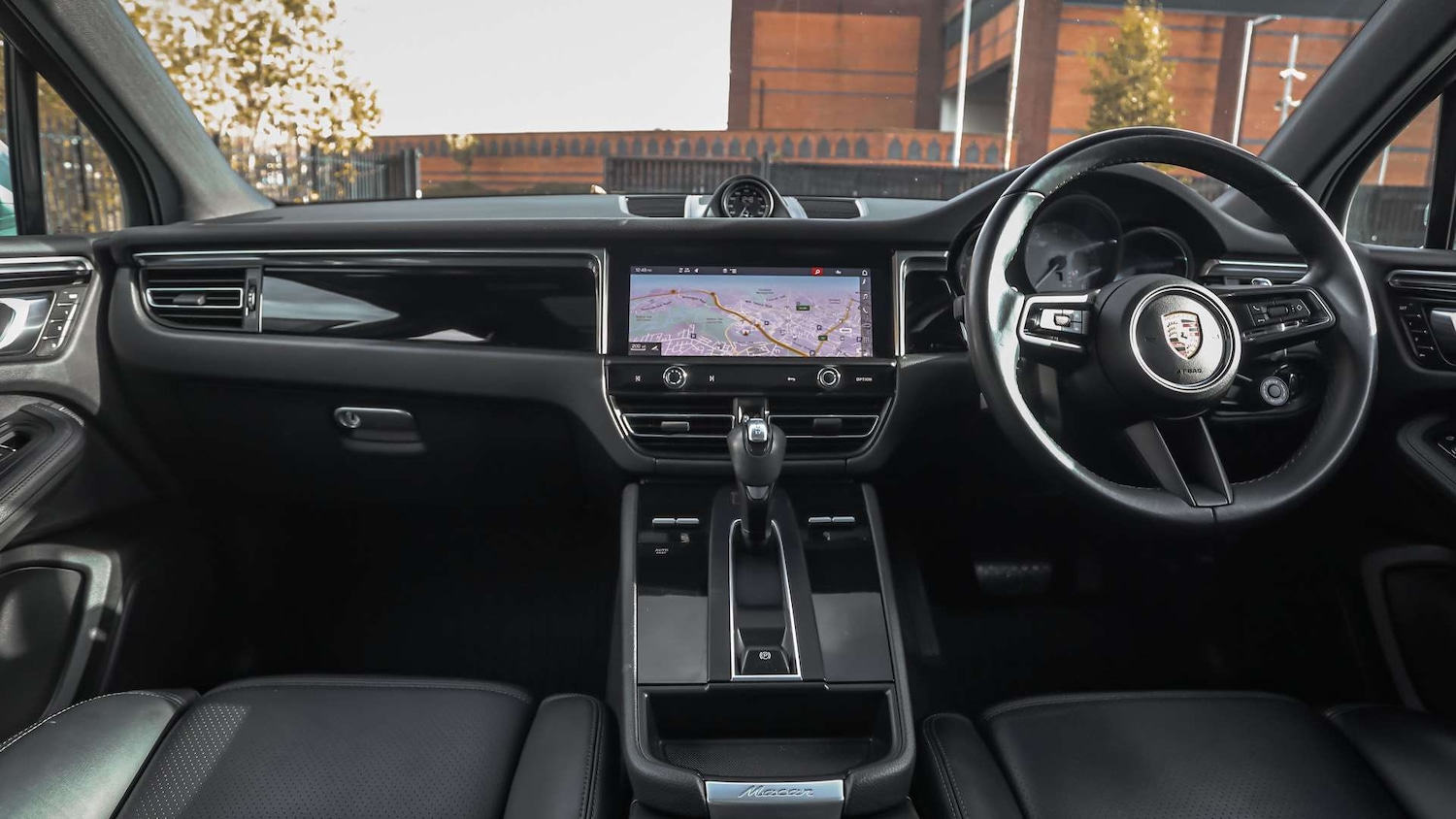 Used Porsche Macan 2021 for sale - 76442500: Photo 12