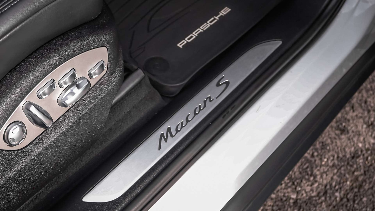 Used Porsche Macan 2021 for sale - 76442500: Photo 19