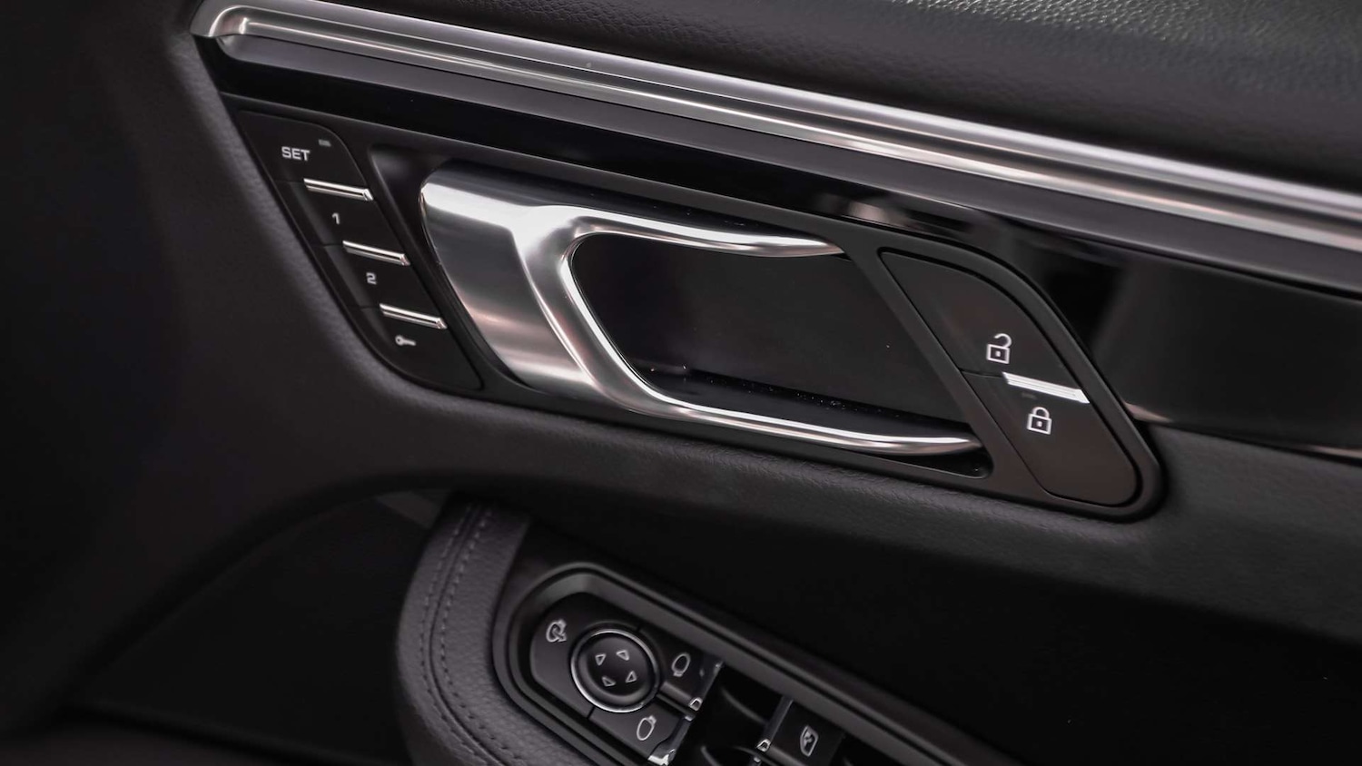 Used Porsche Macan 2021 for sale - 76442500: Photo 24