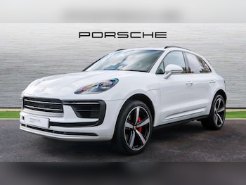 Used Porsche Macan 2021 for sale - 76442500: Photo
