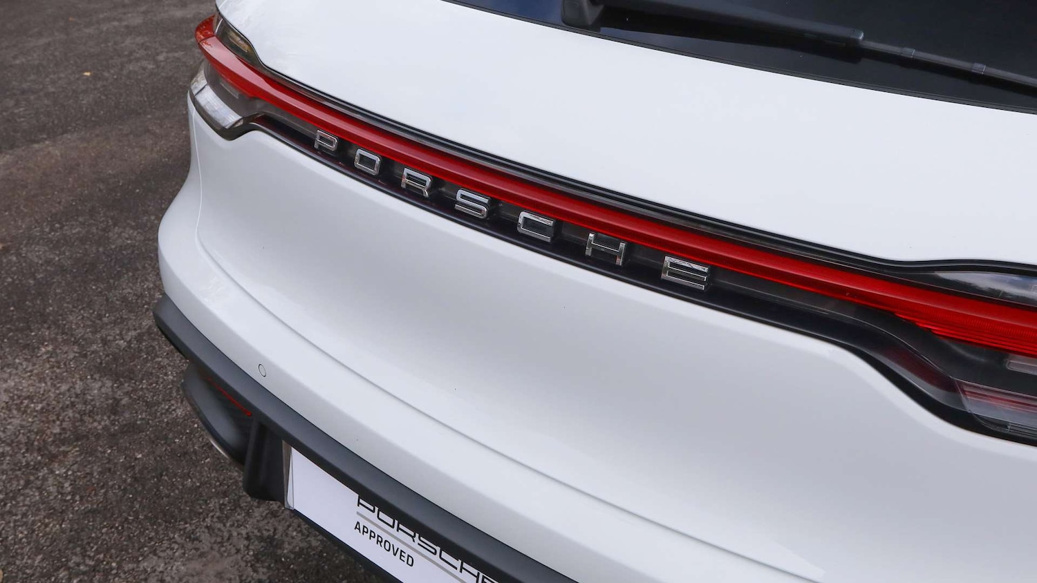 Used Porsche Macan 2021 for sale - 76442500: Photo 34