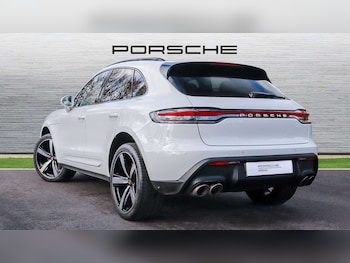 Used Porsche Macan 2021 for sale - 76442500: Photo