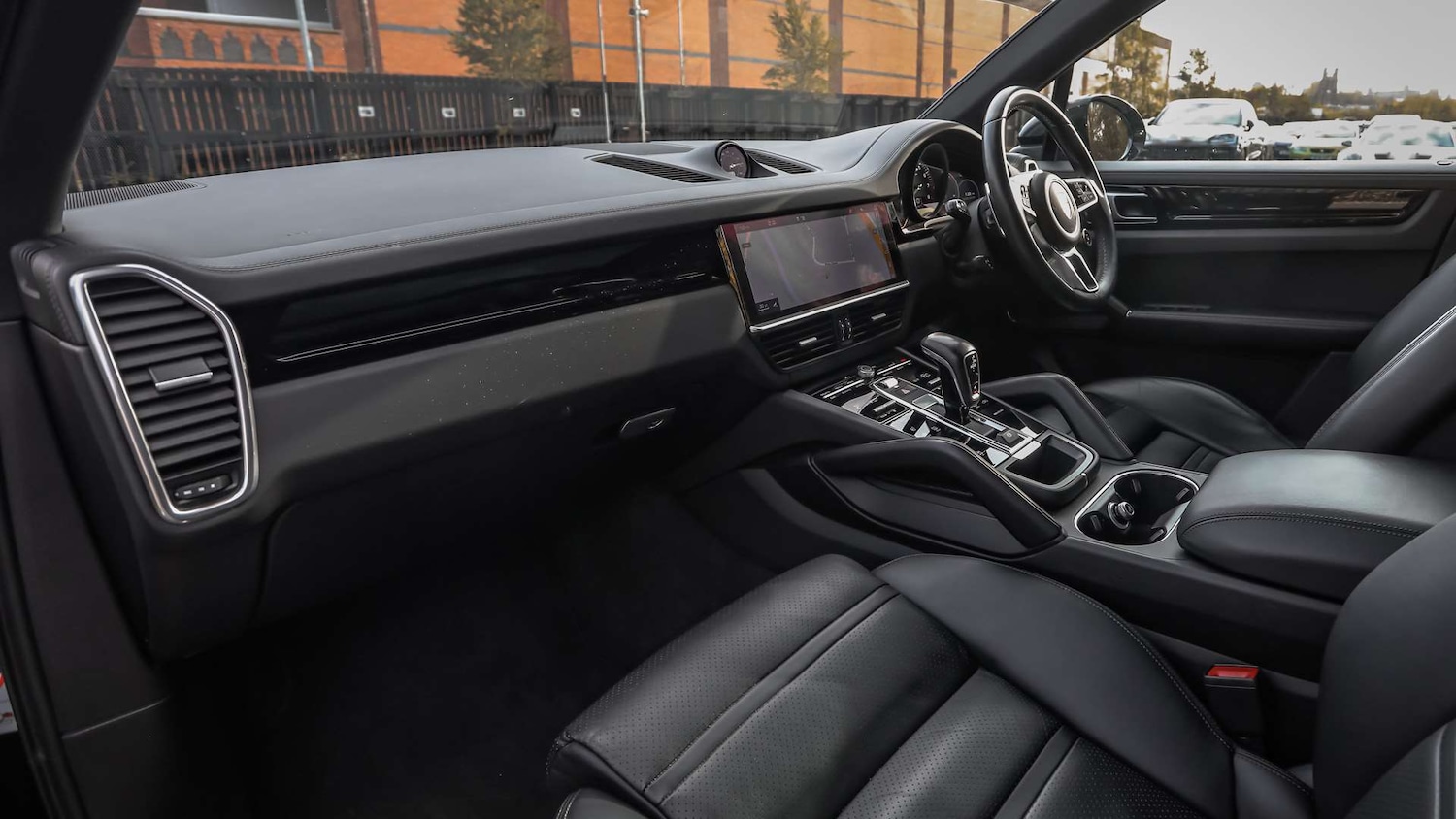 Used Porsche Cayenne 2020 for sale - 76460032: Photo 3