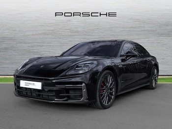 Used Porsche Panamera 2025 for sale - 77842514: Photo