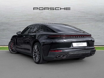 Used Porsche Panamera 2025 for sale - 77842514: Photo