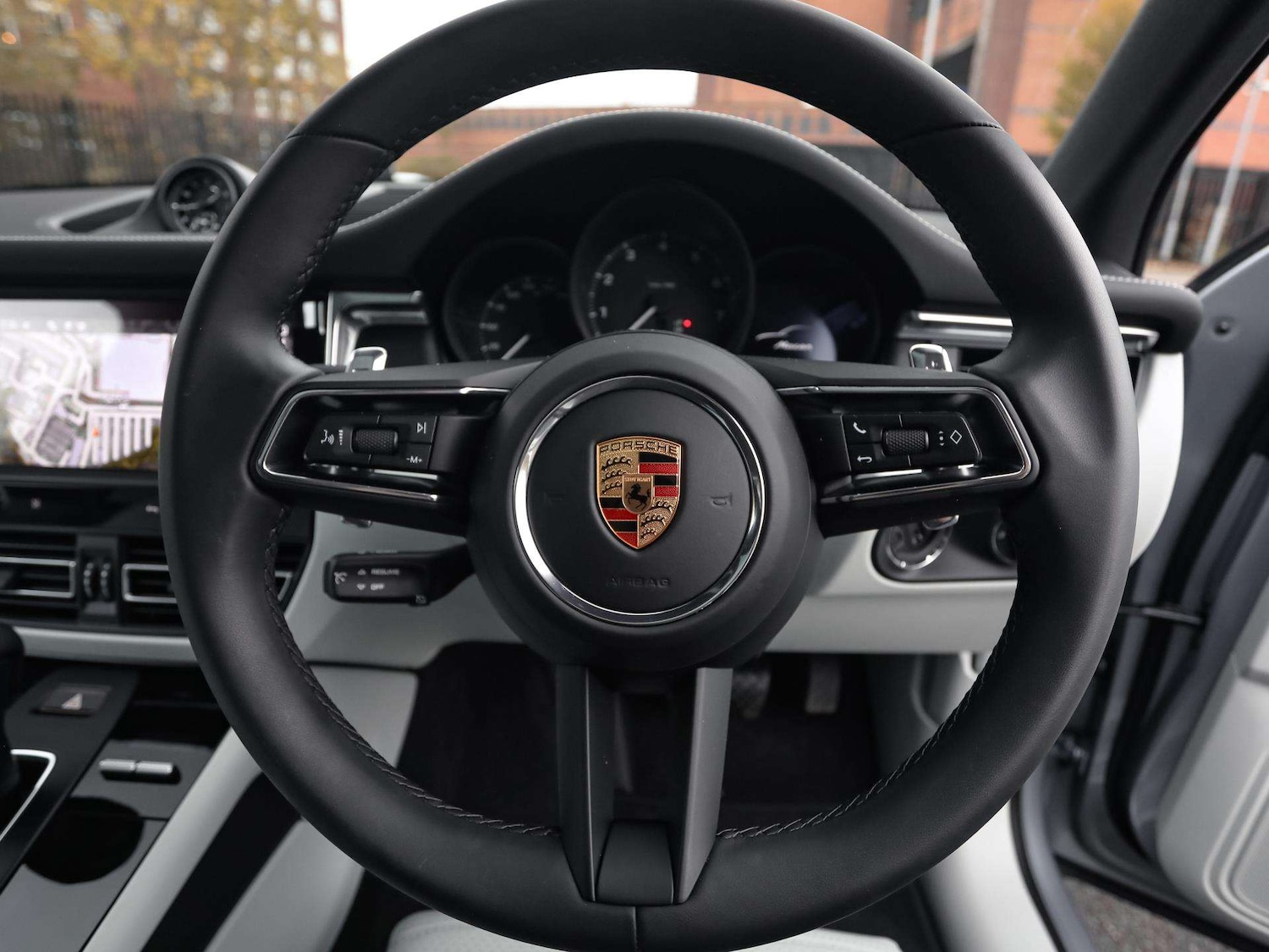 Used Porsche Macan 2025 for sale - 76501828: Photo 20