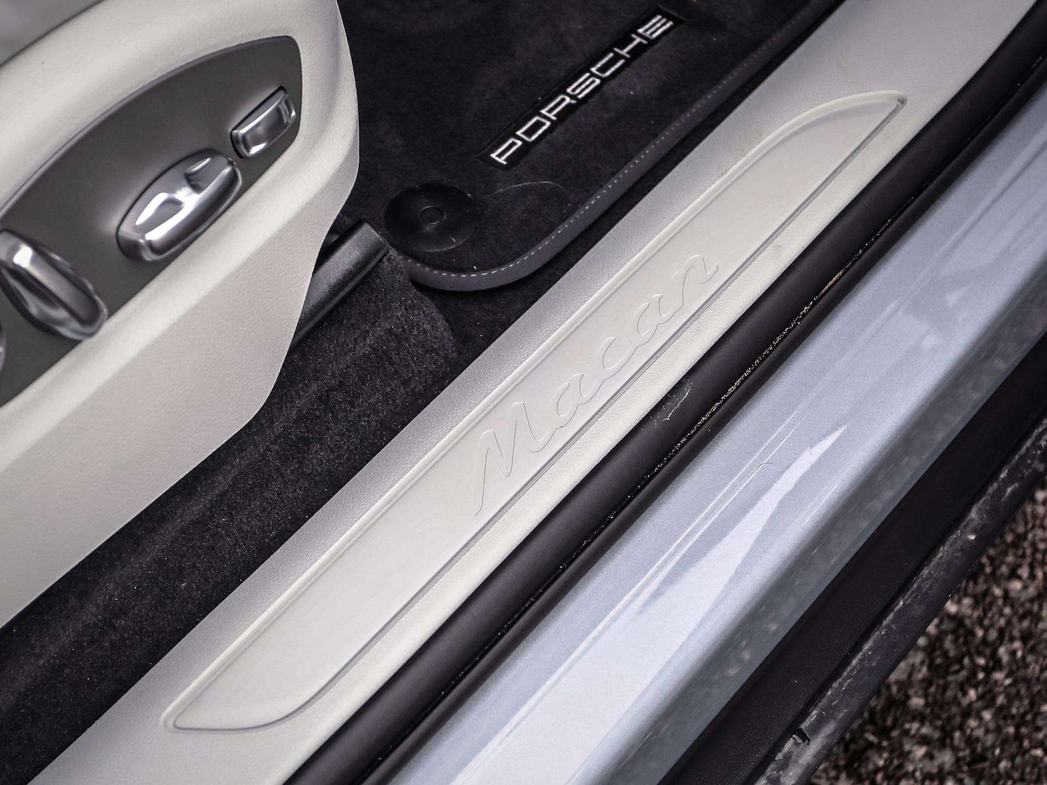 Used Porsche Macan 2025 for sale - 76501828: Photo 29