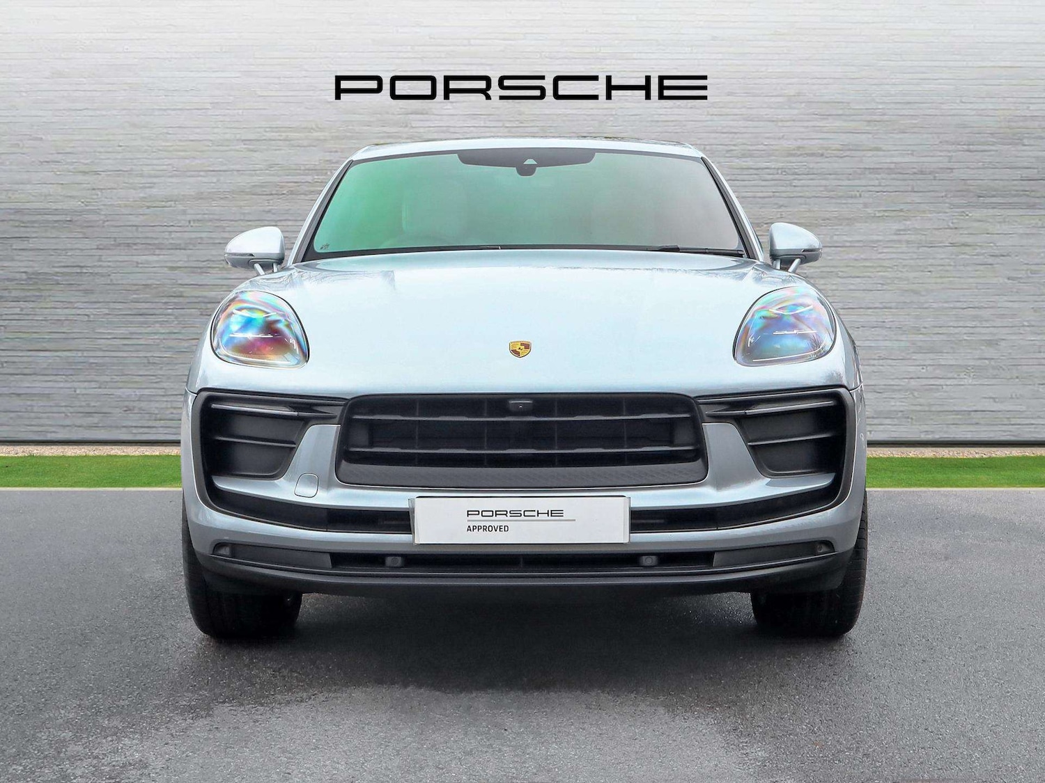 Used Porsche Macan 2025 for sale - 76501828: Photo 9