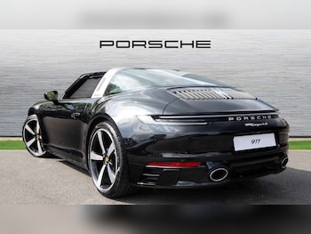 Used Porsche 911 2024 for sale - 76789192: Photo