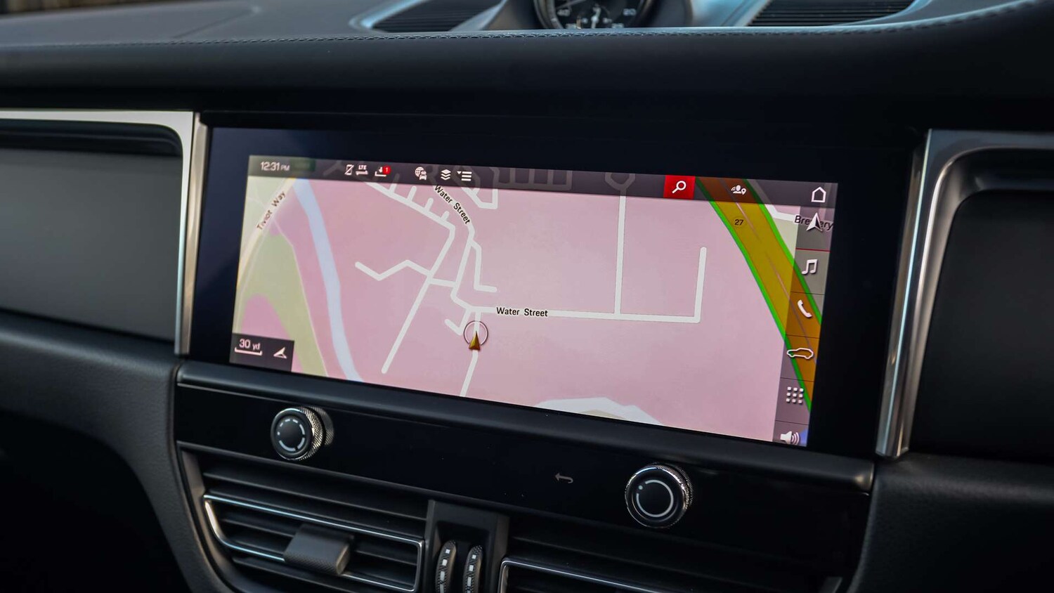 Used Porsche Macan 2025 for sale - 76435741: Photo 18