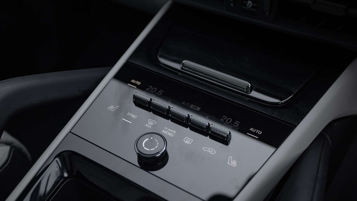 Used Porsche Cayenne 2024 for sale - 77706811: Photo 26