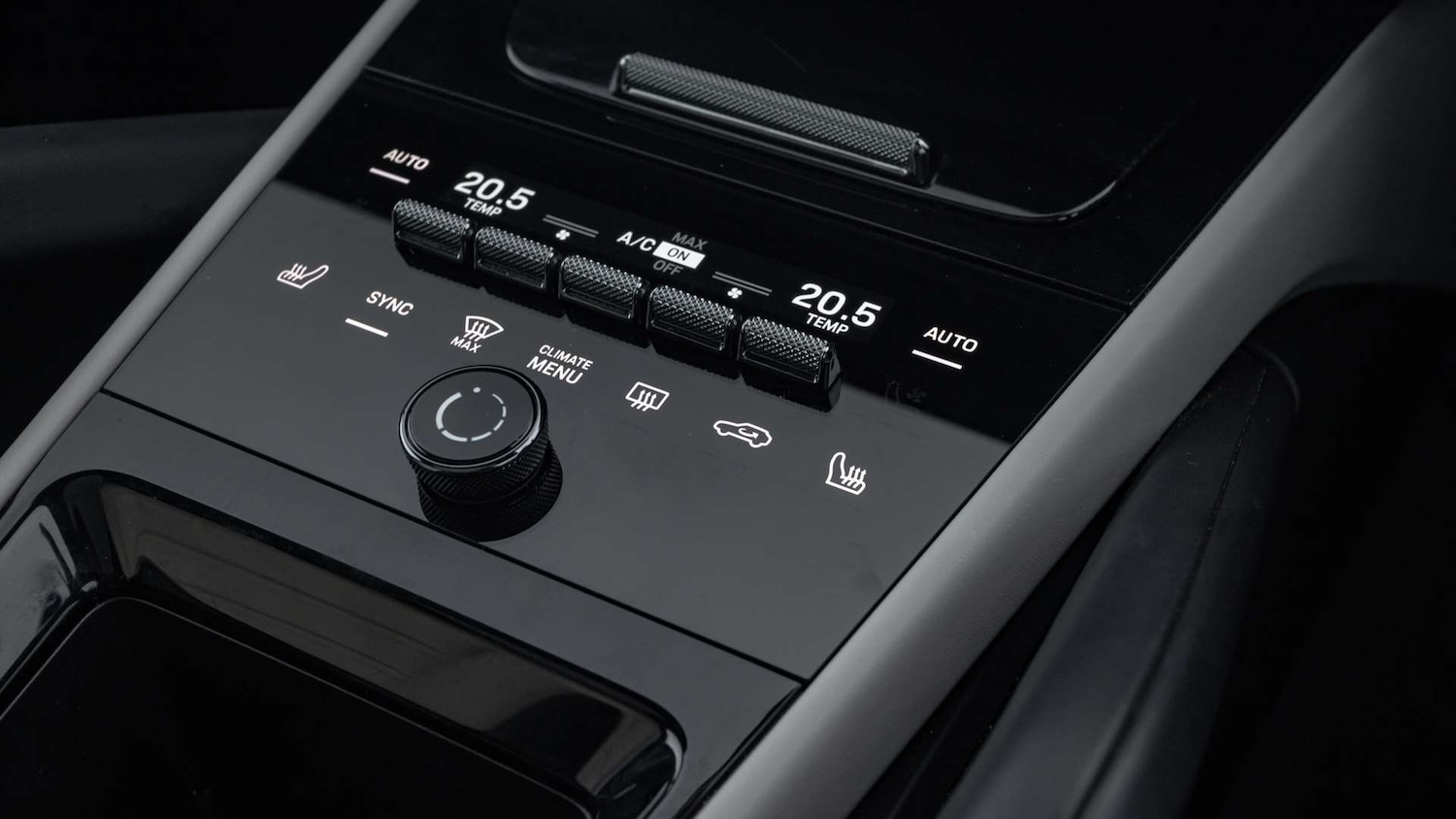 Used Porsche Cayenne 2024 for sale - 77706811: Photo 28