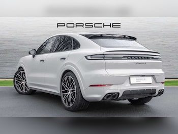 Used Porsche Cayenne 2024 for sale - 77706811: Photo