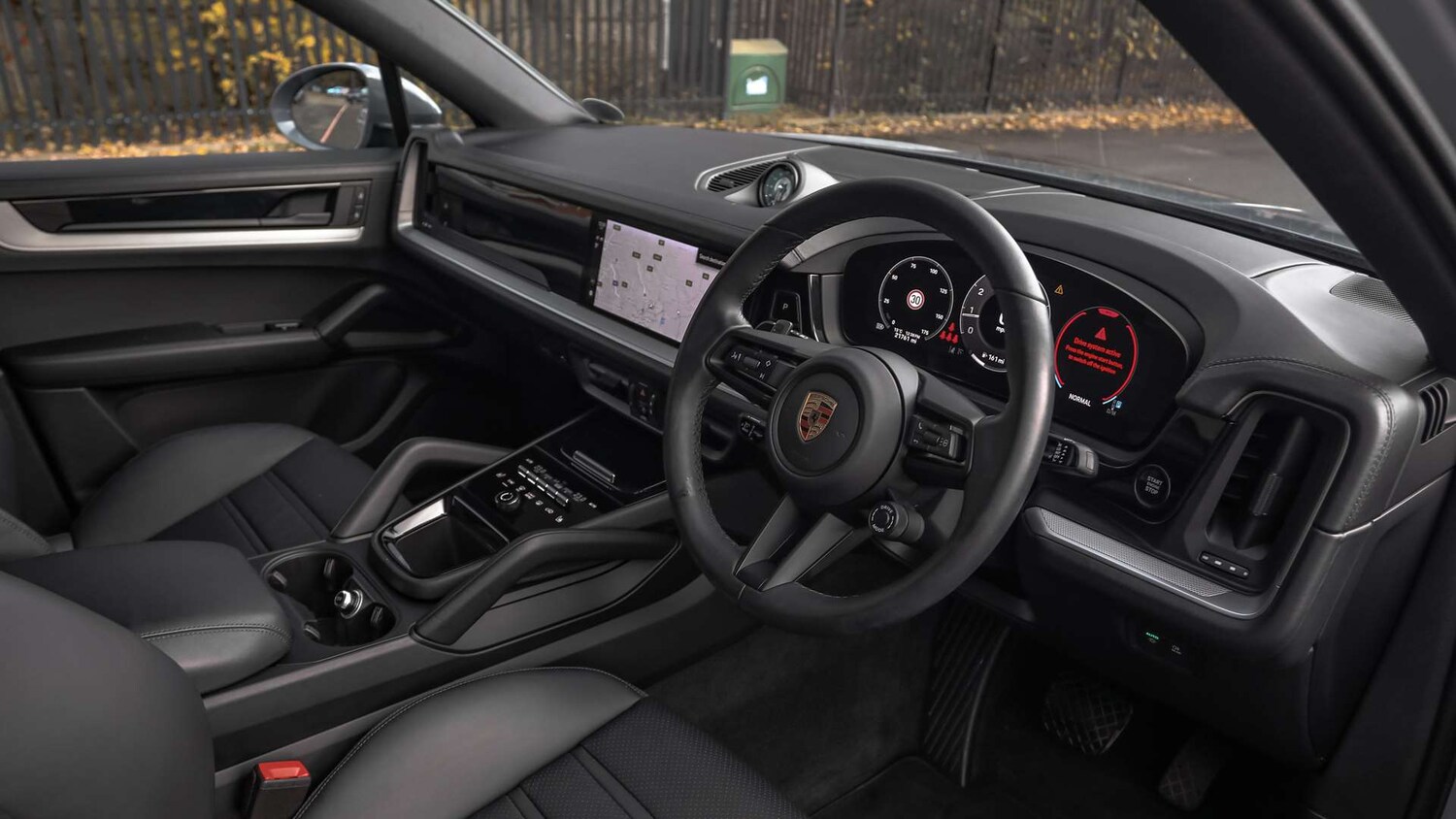 Used Porsche Cayenne 2025 for sale - 76401399: Photo 12