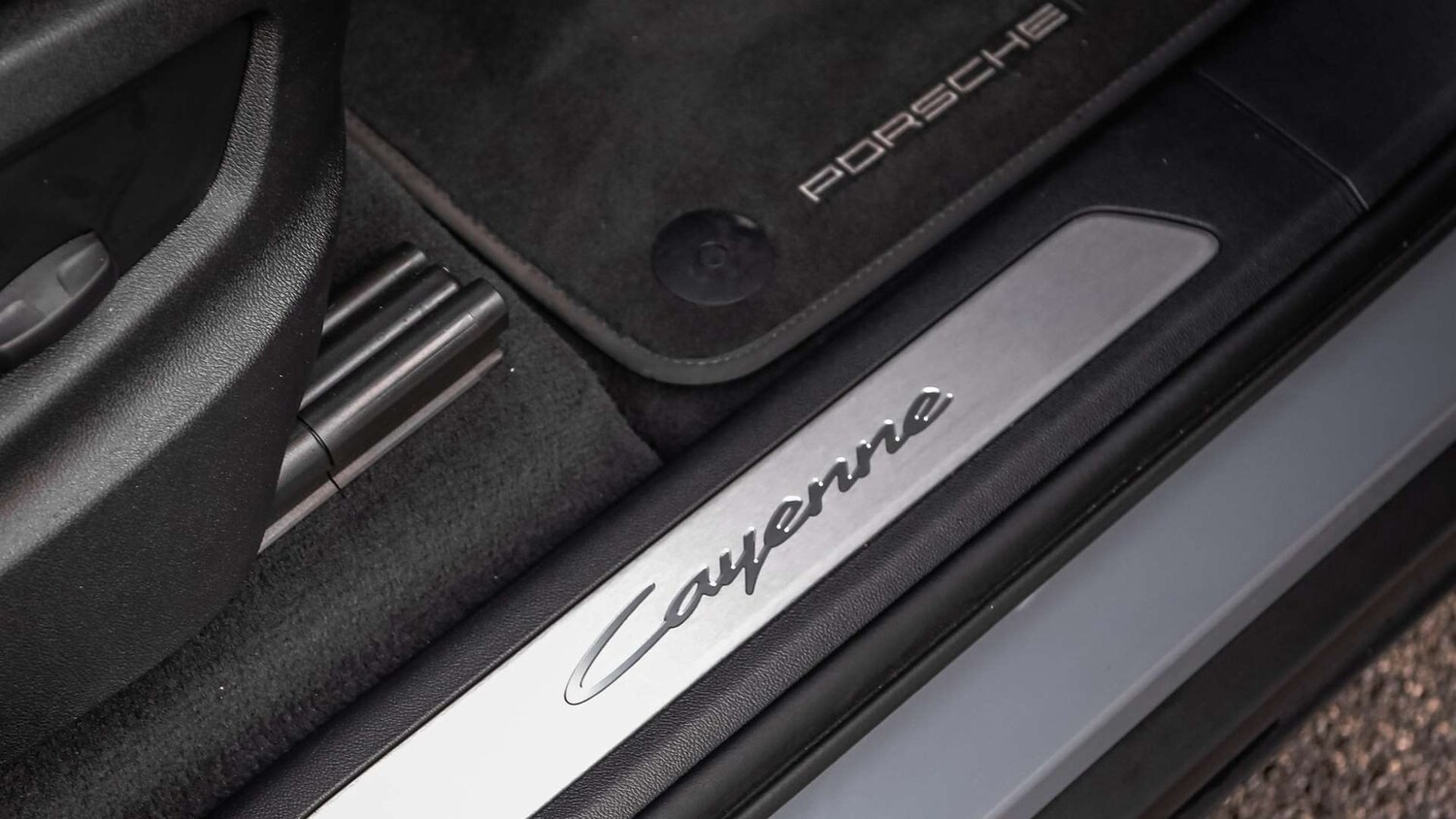 Used Porsche Cayenne 2025 for sale - 76401399: Photo 35