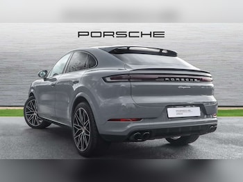 Used Porsche Cayenne 2025 for sale - 76401399: Photo
