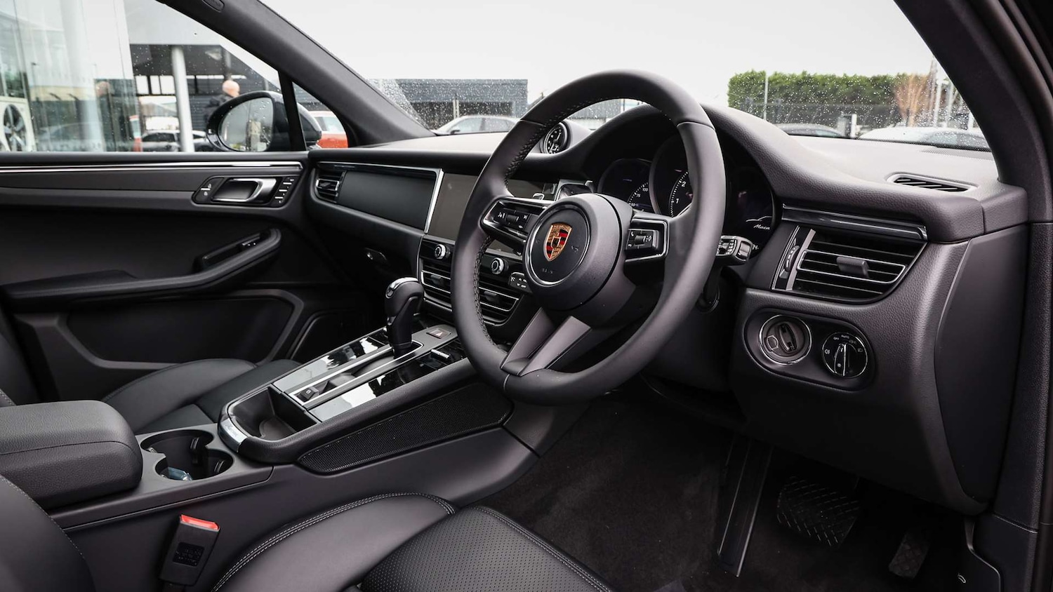 Used Porsche Macan 2025 for sale - 77219685: Photo 13