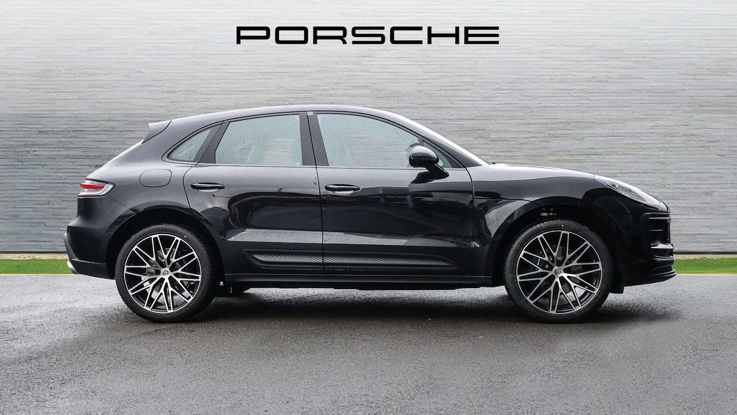 Used Porsche Macan 2025 for sale - 77219685: Photo 7