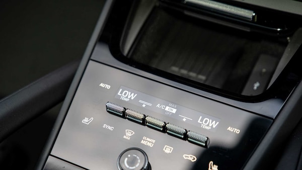 Used Porsche Cayenne 2025 for sale - 75218108: Photo 28