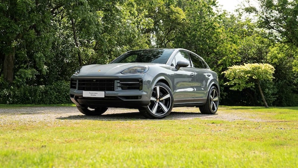 Used Porsche Cayenne 2025 for sale - 75218108: Photo 2