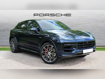 Used Porsche Cayenne 2024 for sale - 78604389: Photo