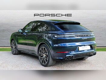 Used Porsche Cayenne 2024 for sale - 78604389: Photo