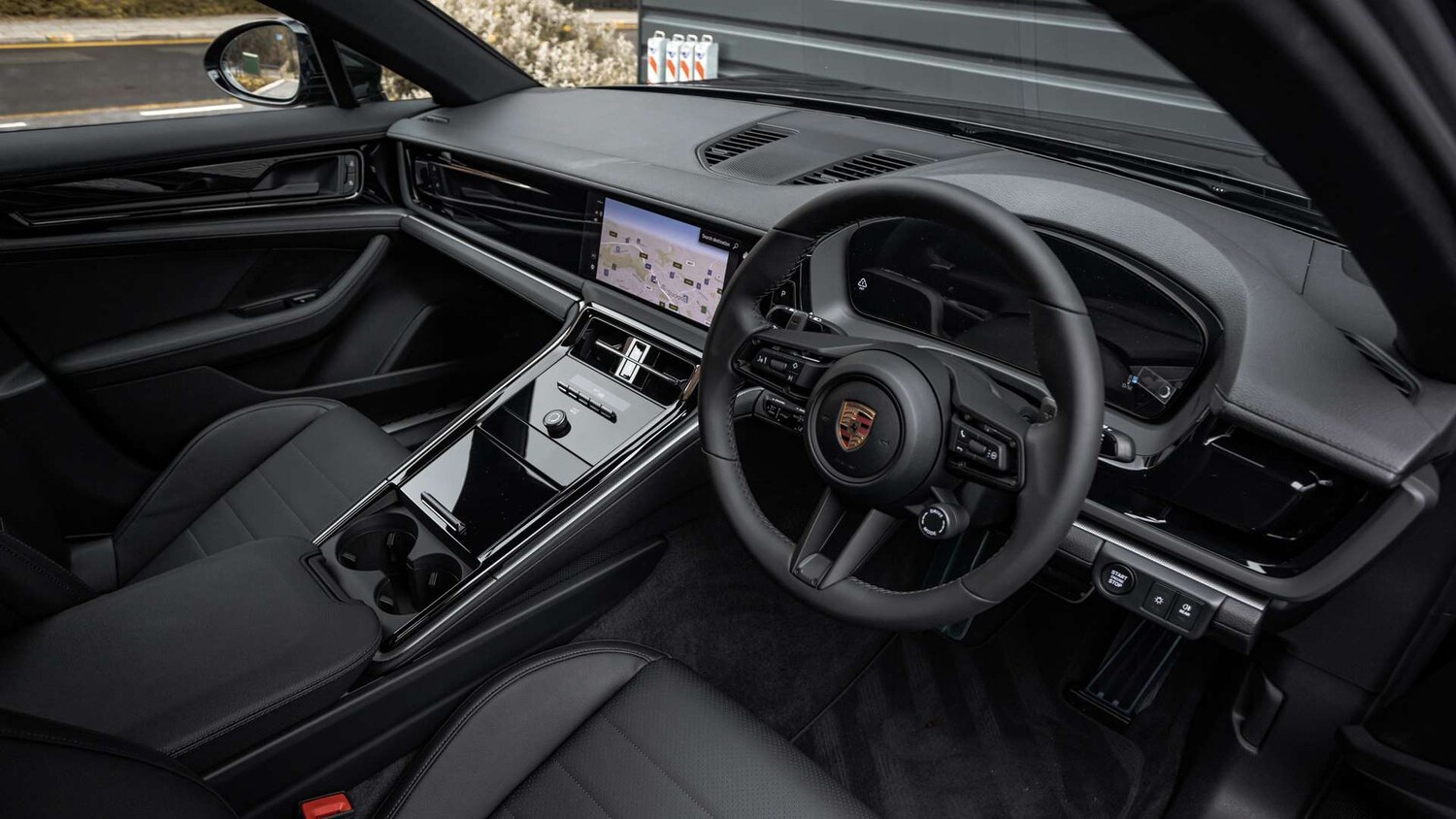 Used Porsche Panamera 2025 for sale - 77414497: Photo 12