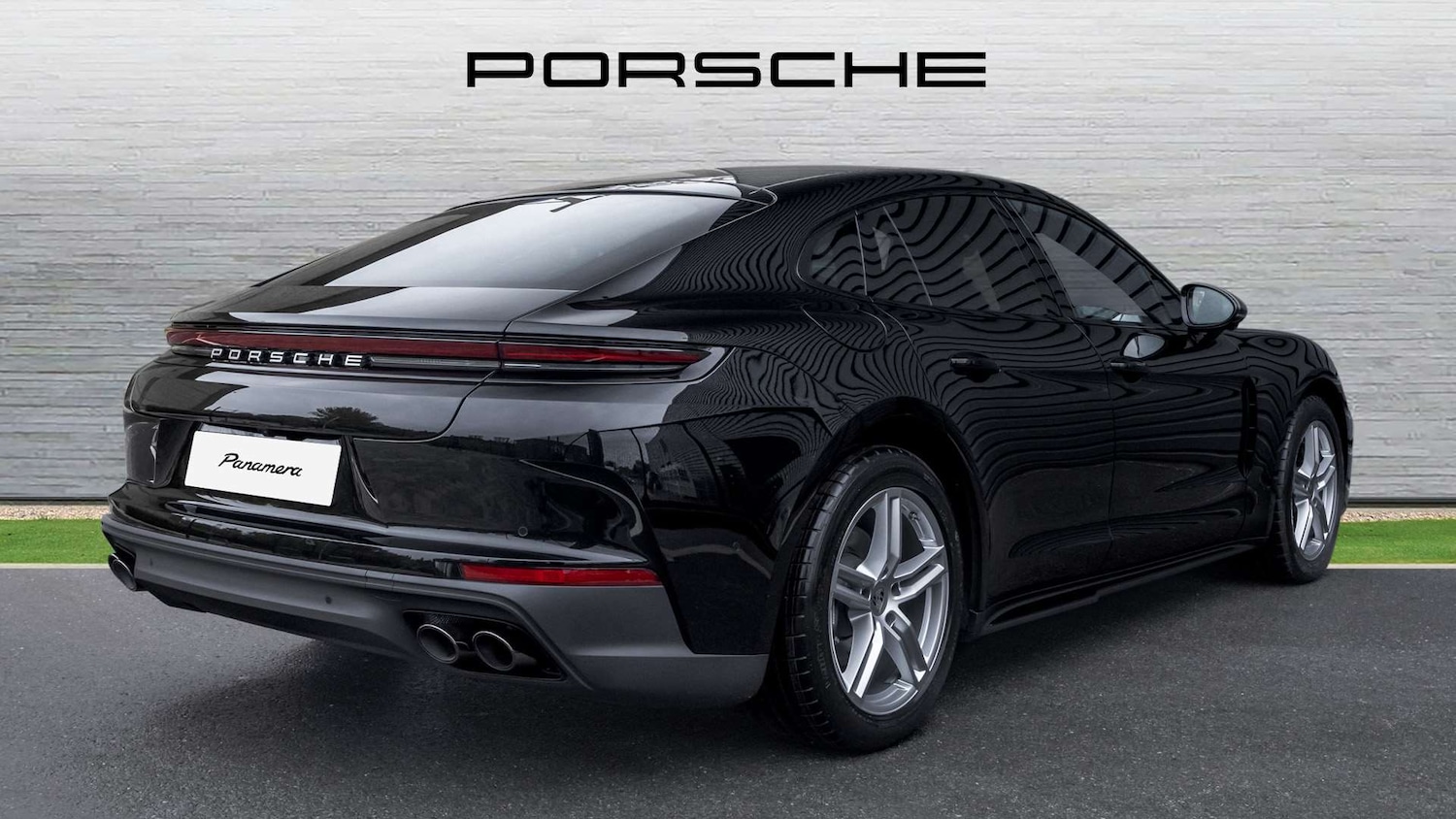 Used Porsche Panamera 2025 for sale - 77414497: Photo 3