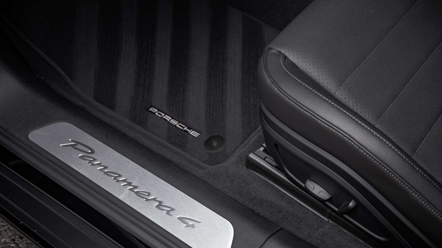 Used Porsche Panamera 2025 for sale - 77414497: Photo 32